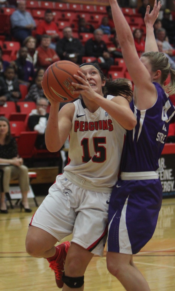 Heidi Schlegel scored 18 points and grabbed 14 rebounds in YSU's 83-61 victory against Niagara on Saturday at the Beeghly Center.