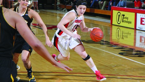 Senior forward Heidi Schlegel (15) drives into the lane during the Penguins’ first game against the University of Milwaukee-Wisconsin back on Jan. 31. Schlegel finished with 24 points and nine rebounds. Photo courtesy of YSU Sports Information.  