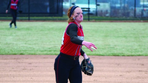 Youngstown State University pitcher Kayla Haslett picked up the win in YSU’s 4-3 come-from-behind victory over St. Bonaventure University on Wednesday. Haslett came in to relieve starting pitcher Caitlyn Minney. Haslett’s record improved to 5-10 on the season. Photo by Dan Hiner/ The Jambar.  