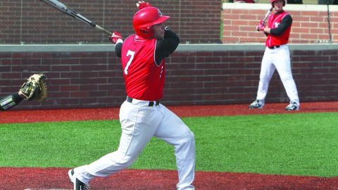 Youngstown State University shortstop Shane Willoughby (7) drove in a career-high three RBIs against Bowling Green State University. Willoughby’s double in the bottom of the second inning gave the Penguins a 2-1 lead. Photo courtesy of YSU Sports Information. 