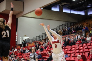 Alison Smolinski (2) shots a 3-pointer over Hannah Clark (21) in the win against Northern Kentucky.